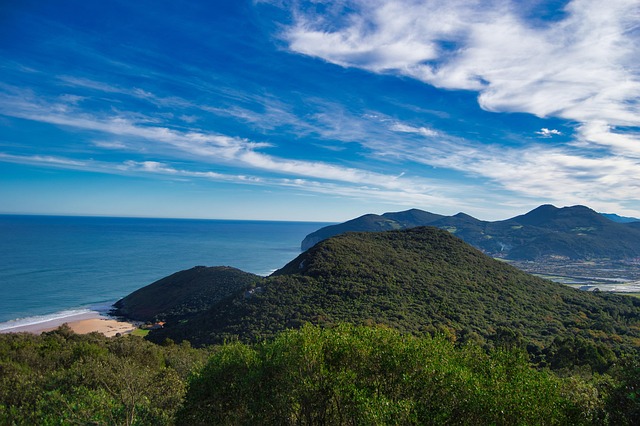 Val de San Vicente, Cantabria: Guía Completa con Qué Ver y Hacer