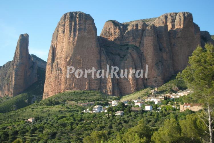 Foto 4 de Apartamentos Turísticos Mallos De Huesca